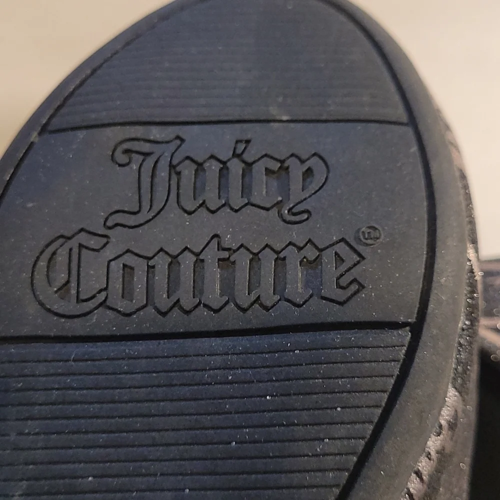 Juicy Couture new juicy